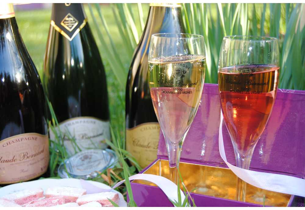 pour vos réceptions et vos cadeaux, offrez un champagne élaboré dans la pure tradion champenoise.